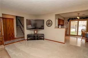 3878 Spruce Haven St NW, Uniontown, OH 44685 - Photo 7