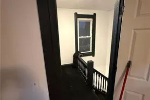 2113 W 104th St, Loveland, OH 44102 - Photo 5