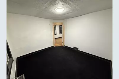 2113 W 104th Street, Loveland, OH 44102 - Photo 9