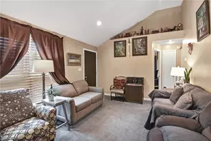 12820 Longmead Ave, Loveland, OH 44135 - Photo 7