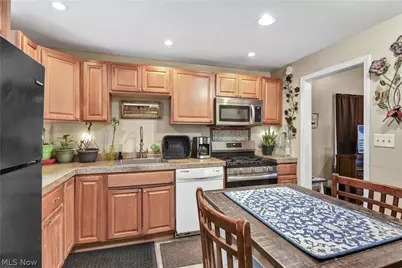 12820 Longmead Avenue, Loveland, OH 44135 - Photo 11