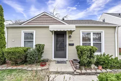 12820 Longmead Avenue, Loveland, OH 44135 - Photo 1