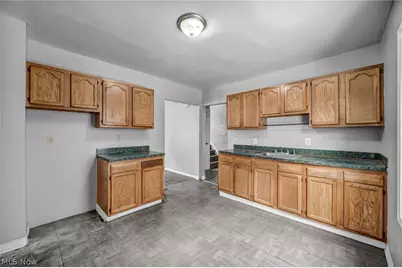 12805 Parkhill Avenue, Loveland, OH 44120 - Photo 19