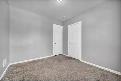 12805 Parkhill Avenue, Loveland, OH 44120 - Photo 29