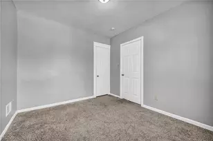 12805 Parkhill Ave, Loveland, OH 44120 - Photo 29