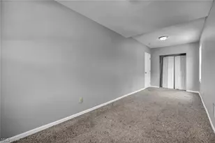 12805 Parkhill Ave, Loveland, OH 44120 - Photo 31