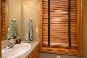 806 Forrest Ridge Dr, Dover, OH 44622 - Photo 19