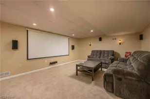 806 Forrest Ridge Dr, Dover, OH 44622 - Photo 31