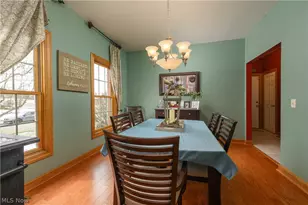 806 Forrest Ridge Dr, Dover, OH 44622 - Photo 9