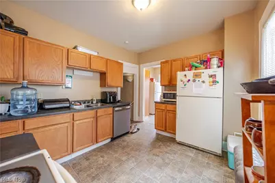 3152 E Derbyshire Road, Cleveland Heights, OH 44118 - Photo 25