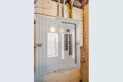 3152 E Derbyshire Road, Cleveland Heights, OH 44118 - Photo 39