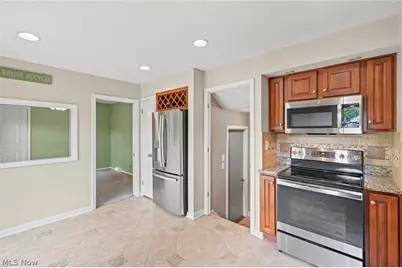 13257 Whitney Road, Strongsville, OH 44136 - Photo 11