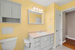 13257 Whitney Rd, Strongsville, OH 44136 - Photo 23