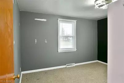 4950 Myrtle Avenue NW, Warren, OH 44483 - Photo 25