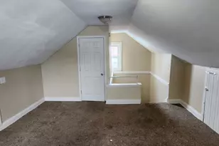 3599 Grosvenor Rd, Cleveland Heights, OH 44118 - Photo 21