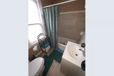 14013 Milverton Road, Loveland, OH 44120 - Photo 19