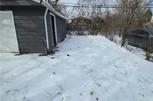 14013 Milverton Rd, Loveland, OH 44120 - Photo 5
