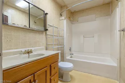 1511 34th Street NW, Canton, OH 44709 - Photo 27