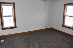 196 Maple Ave, St Clairsville, OH 43950 - Photo 17