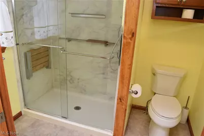 196 Maple Avenue, St Clairsville, OH 43950 - Photo 9