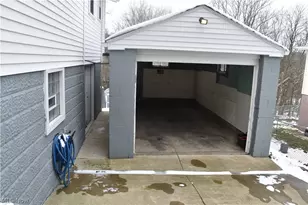 196 Maple Ave, St Clairsville, OH 43950 - Photo 27