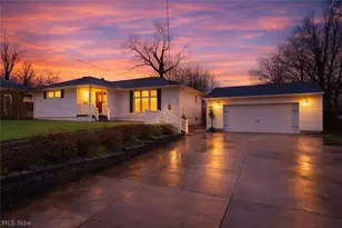 366 Lansing Rd, Akron, OH 44312 - Photo 1