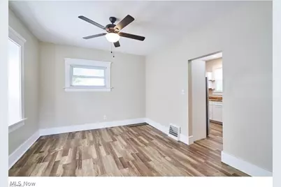 688 Dayton Street, Akron, OH 44310 - Photo 23