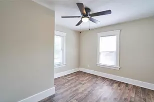 688 Dayton St, Akron, OH 44310 - Photo 13