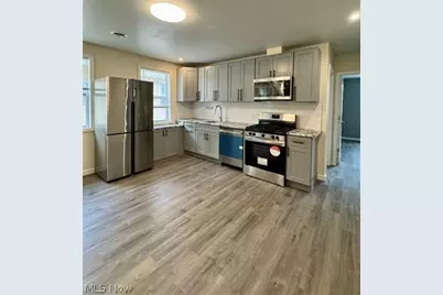 1615 E 47th Street, Loveland, OH 44103 - Photo 9