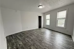 1884 E 120th St, Loveland, OH 44106 - Photo 5