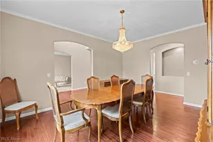 38521 Berkshire Ave, Avon, OH 44011 - Photo 7