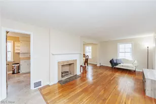 4037 Monticello Blvd, Cleveland Heights, OH 44121 - Photo 5