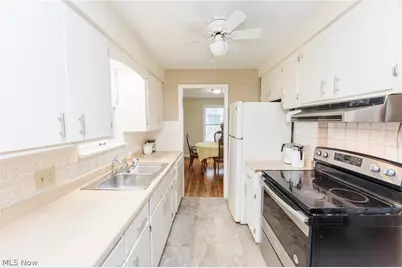 4037 Monticello Boulevard, Cleveland Heights, OH 44121 - Photo 15