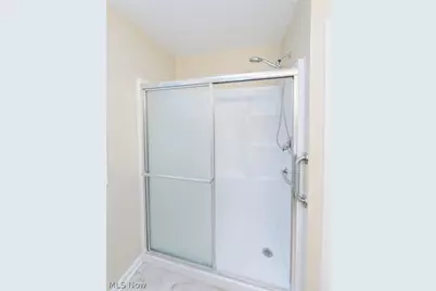 4037 Monticello Boulevard, Cleveland Heights, OH 44121 - Photo 11