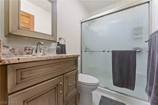 57 Belle Vista Ave, Hubbard, OH 44425 - Photo 17