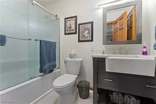 57 Belle Vista Ave, Hubbard, OH 44425 - Photo 23