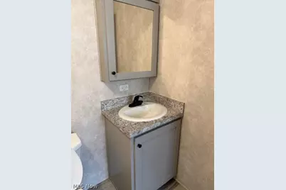 62 Hyland Drive, Akron, OH 44312 - Photo 9