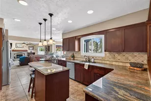 14357 Crystal Creek Dr, Strongsville, OH 44149 - Photo 15