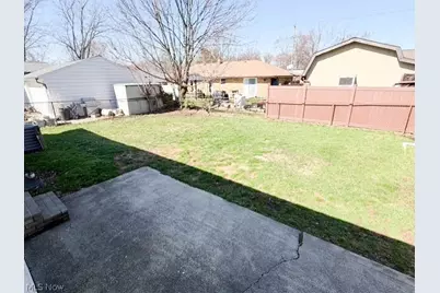 7621 Miami Road, Mentor on the Lake, OH 44060 - Photo 17