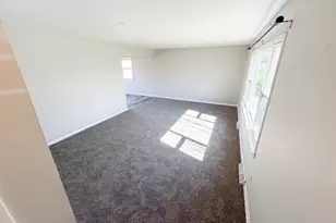 7621 Miami Rd, Mentor on the Lake, OH 44060 - Photo 3