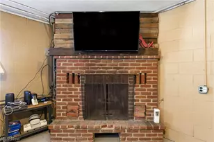 1742 N Ellsworth Ave, Salem, OH 44460 - Photo 29