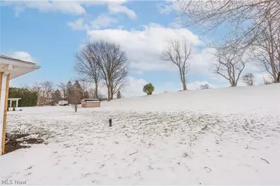 960 Impala Drive, Akron, OH 44319 - Photo 33