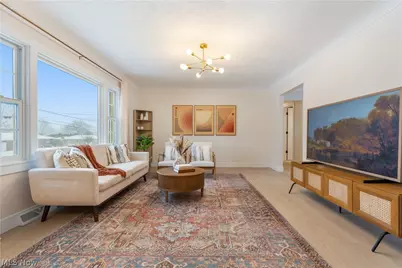 960 Impala Drive, Akron, OH 44319 - Photo 3