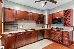 12404 Larchmere Blvd, Loveland, OH 44120 - Photo 27