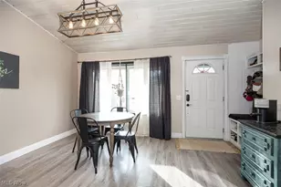 926 Sherwood Dr, Elyria, OH 44035 - Photo 3