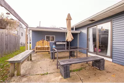 926 Sherwood Drive, Elyria, OH 44035 - Photo 27