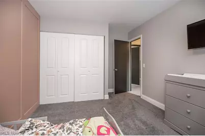 926 Sherwood Drive, Elyria, OH 44035 - Photo 23