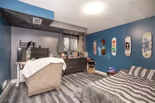 926 Sherwood Dr, Elyria, OH 44035 - Photo 15