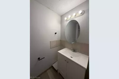 3028 W 104th Street, Loveland, OH 44111 - Photo 5