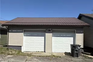 1116 Oak Grove Ave, Steubenville, OH 43952 - Photo 3